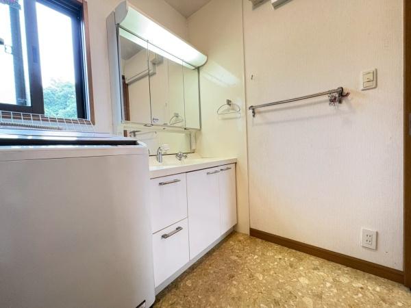 生駒郡平群町大字西向の中古一戸建て
