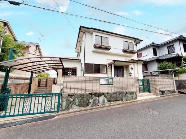 奈良市富雄川西１丁目の中古一戸建て