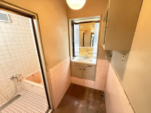 奈良市大宮町３丁目の中古一戸建て