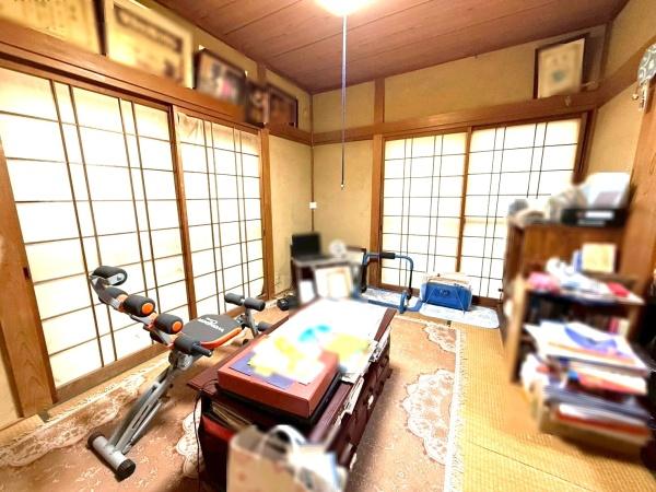 奈良市敷島町２丁目の中古一戸建て