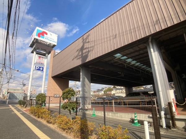 生駒市東旭ケ丘の土地(万代生駒店)