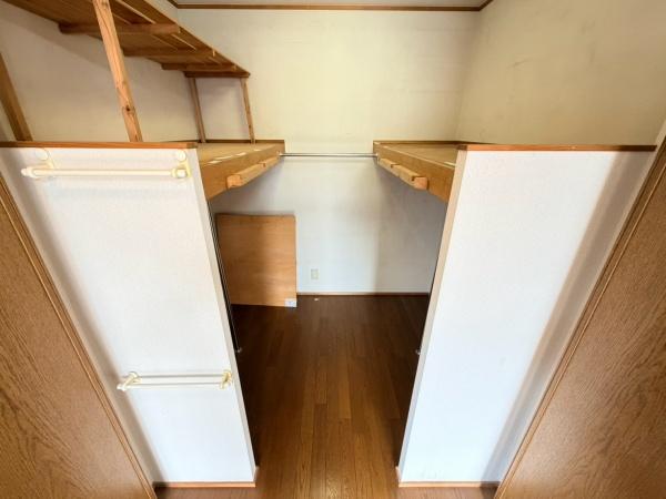 生駒市小明町の中古一戸建て