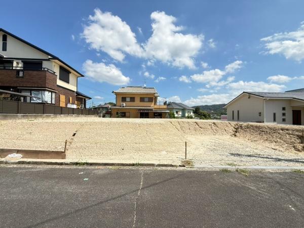 生駒郡平群町緑ケ丘３丁目の土地