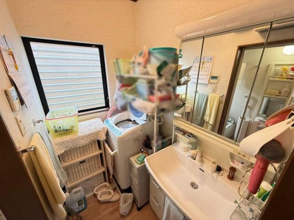 生駒市俵口町の中古一戸建て