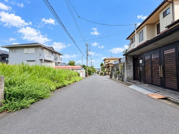 奈良市学園緑ヶ丘１丁目の土地