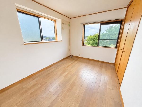 奈良市東登美ヶ丘６丁目の中古一戸建て