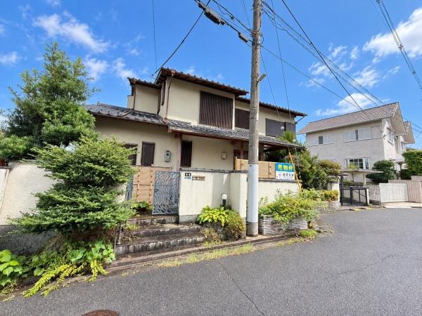 奈良市東登美ヶ丘六丁目 中古一戸建