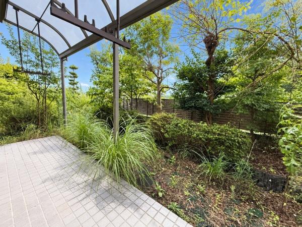 奈良市東登美ヶ丘６丁目の中古一戸建て