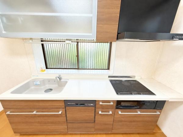 奈良市東登美ヶ丘６丁目の中古一戸建て
