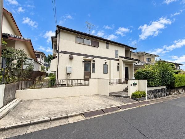 奈良市青山七丁目 中古一戸建