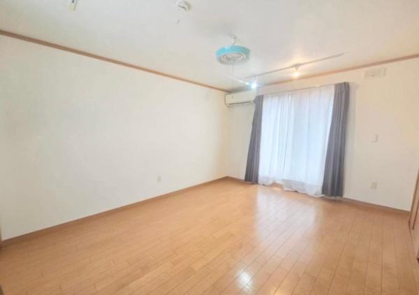 生駒市中菜畑２丁目の中古一戸建て
