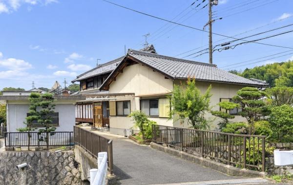 生駒市高山町 中古一戸建