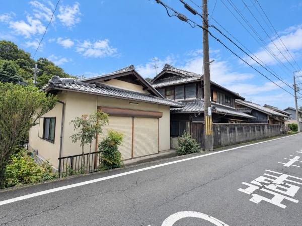 生駒市高山町の中古一戸建て