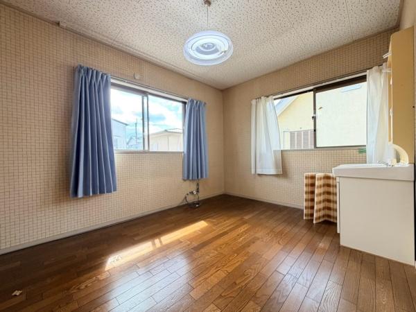 奈良市藤ノ木台３丁目の中古一戸建て