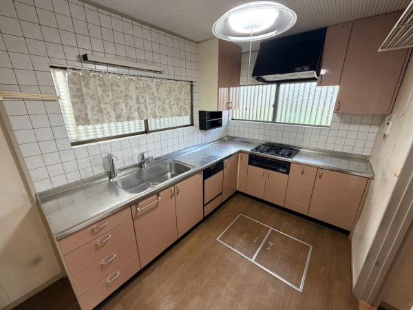 奈良市藤ノ木台３丁目の中古一戸建て