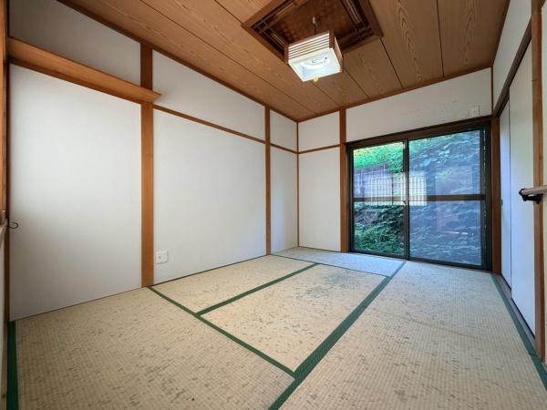 生駒市萩原町の中古一戸建て