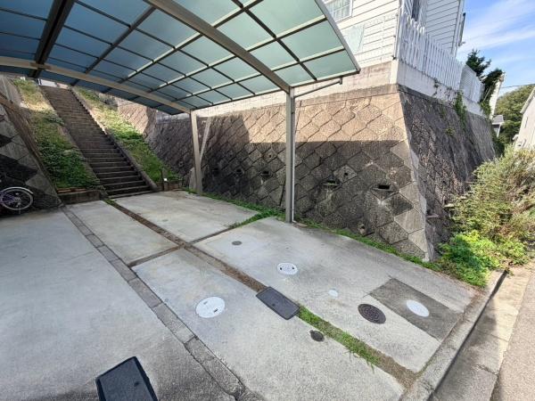 生駒市西松ケ丘の中古一戸建て