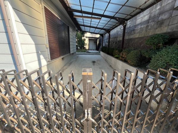 生駒郡平群町春日丘２丁目の中古一戸建て