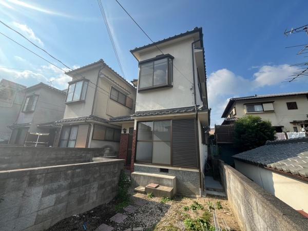 奈良市富雄元町１丁目の中古一戸建