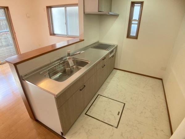 奈良市南肘塚町の中古一戸建