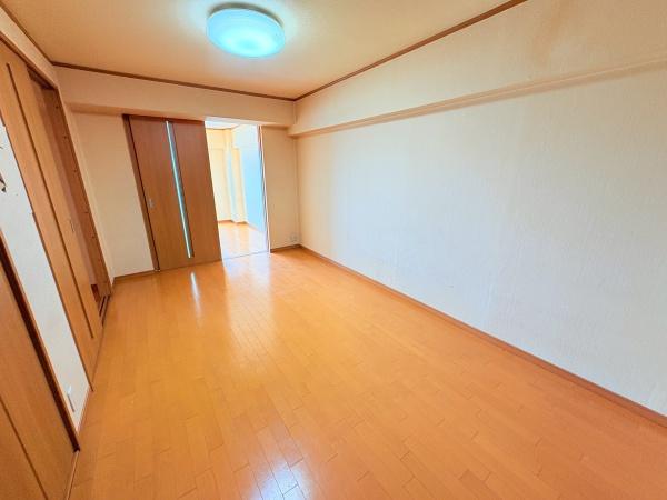 日商岩井京橋ハイツ