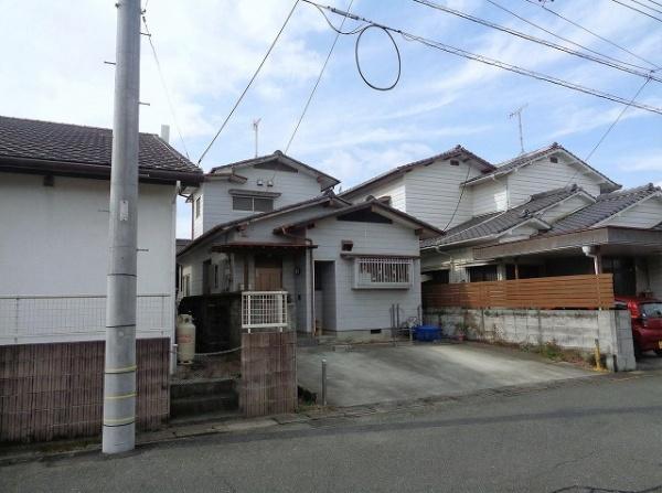 八代市千反町１丁目の中古一戸建