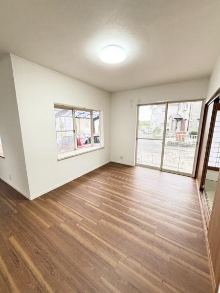 西尾市一色町大塚惣池の中古一戸建て