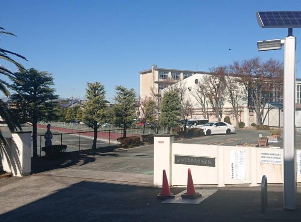 クレストテラス佐鳴台(浜松市立佐鳴台小学校)