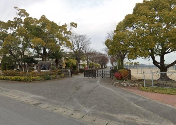 西尾市吉良町吉田亥改の土地(西尾市立吉良中学校)