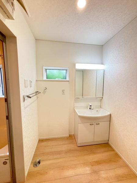 知立市昭和４丁目の新築一戸建