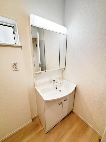 知立市昭和４丁目の新築一戸建