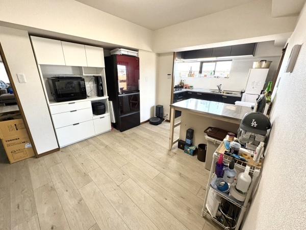 ガーデンヒルズ東大友(リビング)