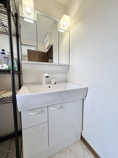 ガーデンヒルズ東大友(洗面台・洗面所)