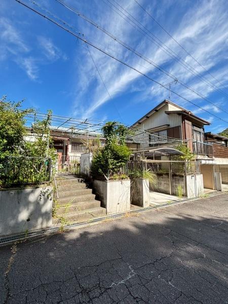 岡崎市滝町字芳殿の土地