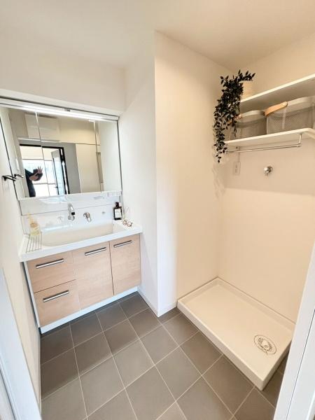 ガーデンヒルズ東大友(洗面台・洗面所)