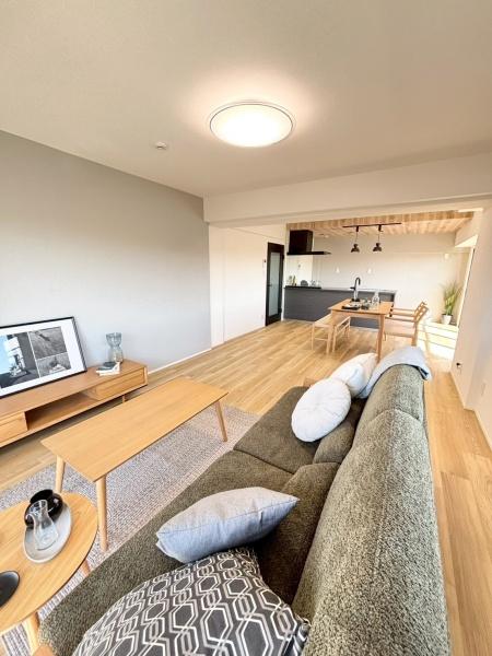 ガーデンヒルズ東大友(リビング)