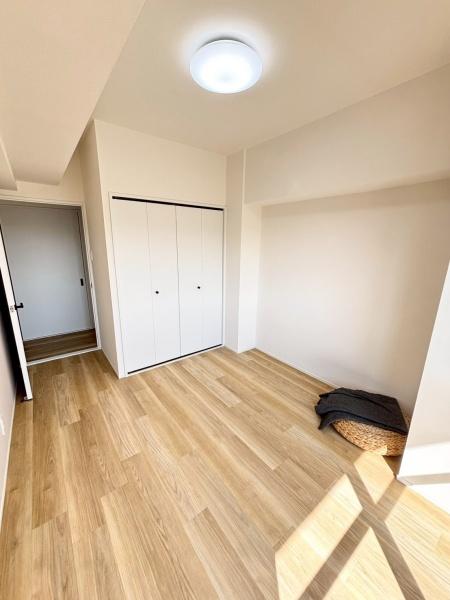 ガーデンヒルズ東大友(洋室)