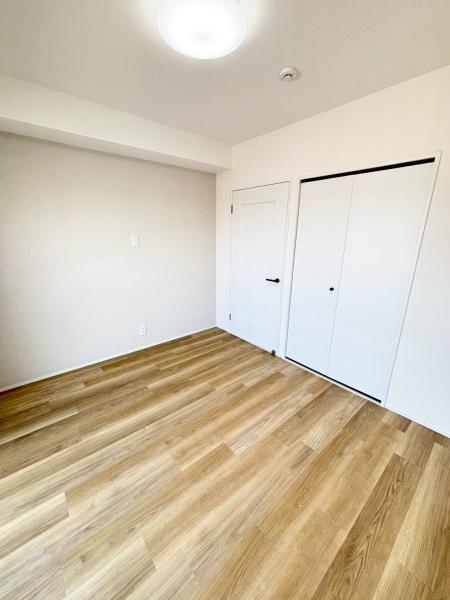 ガーデンヒルズ東大友(洋室)