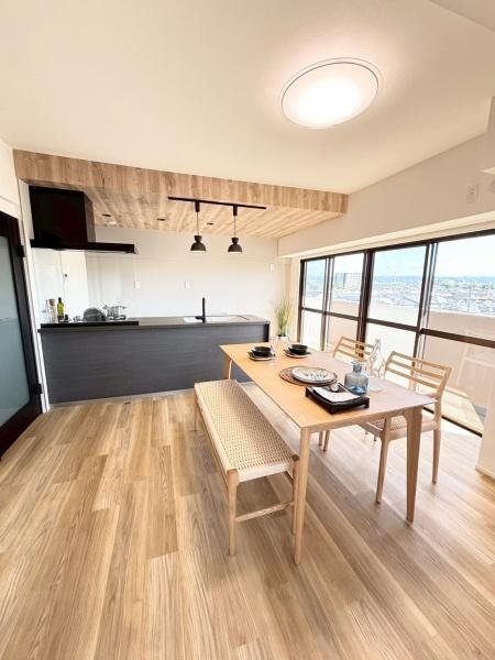 ガーデンヒルズ東大友(リビング)