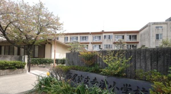 西尾市巨海町南河原の中古一戸建て(西尾市立寺津小学校)