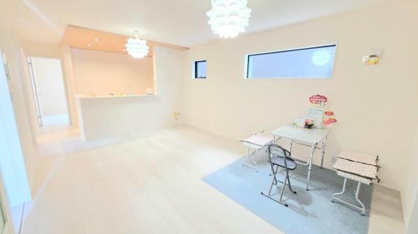 岡崎市上地５丁目の新築一戸建