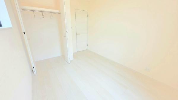 岡崎市上地５丁目の新築一戸建