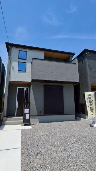 岡崎市上地５丁目の新築一戸建