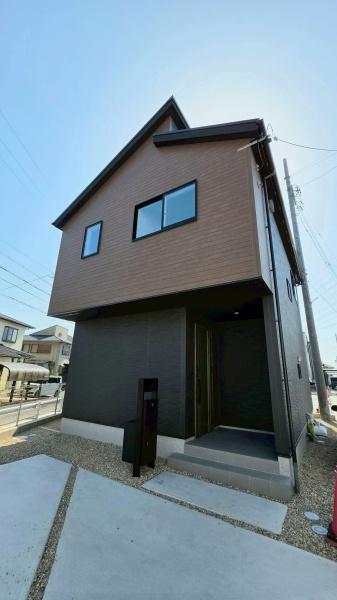岡崎市中島町字戸井の新築一戸建