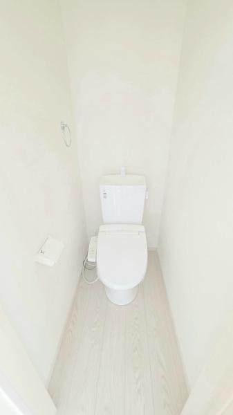 岡崎市六名南２丁目の新築一戸建