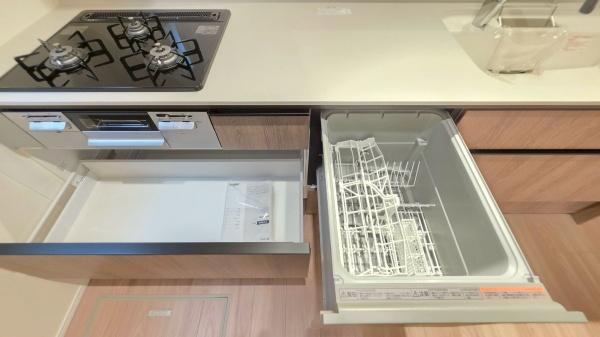 岡崎市上地６丁目の中古一戸建て