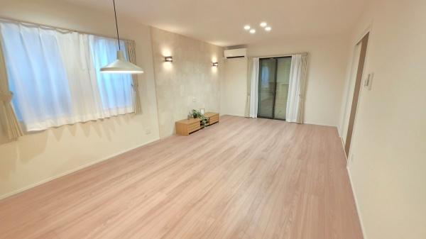 岡崎市上地６丁目の中古一戸建て