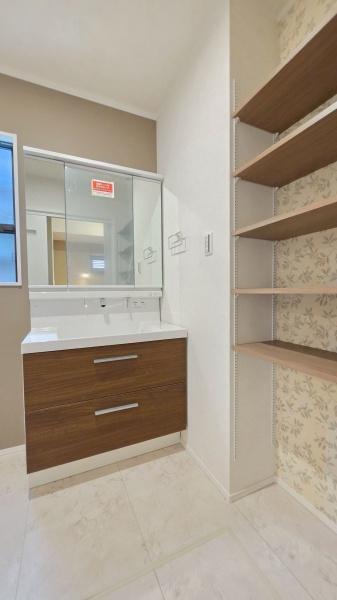 岡崎市上地６丁目の中古一戸建