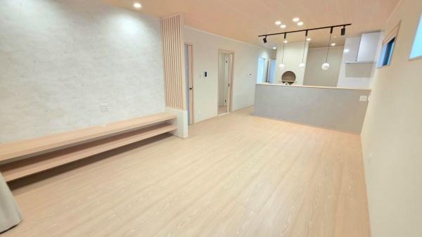 岡崎市上地６丁目の中古一戸建て