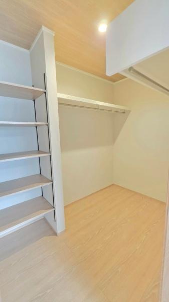 岡崎市上地６丁目の中古一戸建て